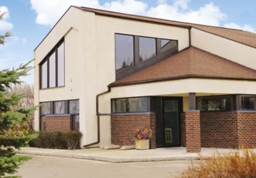 Image of McLeod Veterinary Hospital service in Winnipeg, Manitoba, Canada