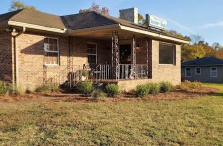 Image of Alford Avenue Veterinary Hospital service in Hoover, Alabama, United States Image of Alford Avenue Veterinary Hospital service in Hoover, Alabama, United States