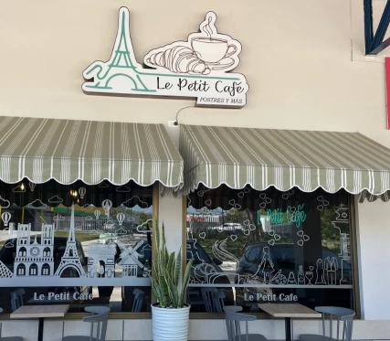 Image of Le Petit Café service in Los Agarrobos, Chiriqui, Panama Image of Le Petit Café service in Los Agarrobos, Chiriqui, Panama