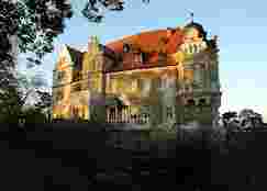 Image of Schloss Hohenerxleben service in Staßfurt, Sachsen-Anhalt, Germany Image of Schloss Hohenerxleben service in Staßfurt, Sachsen-Anhalt, Germany