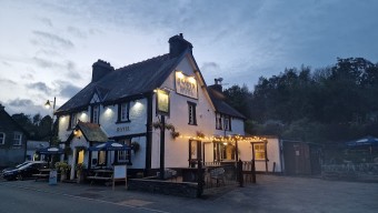 Image of Y Gwydyr Hotel - Dolwyddelan service in Dolwyddelan, Wales, United Kingdom Image of Y Gwydyr Hotel - Dolwyddelan service in Dolwyddelan, Wales, United Kingdom