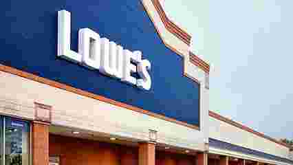 Image of Lowe's Home Improvement service in Vero Beach, Florida, United States