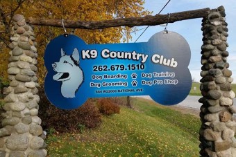Image of K9 Country Club service in Waukesha, Wisconsin, United States Image of K9 Country Club service in Waukesha, Wisconsin, United States