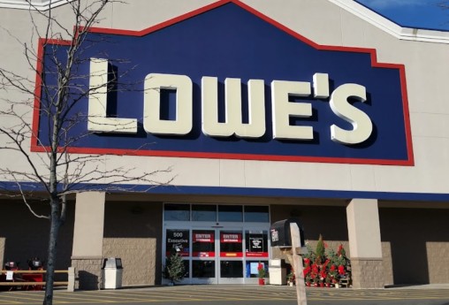 Image of Lowe’s - Southington service in Southington, Connecticut, United States Image of Lowe’s - Southington service in Southington, Connecticut, United States