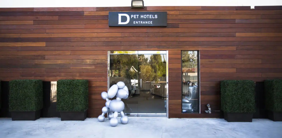 Image of D Pet Hotels Los Angeles (Encino) service in Los Angeles, California, United States Image of D Pet Hotels Los Angeles (Encino) service in Los Angeles, California, United States