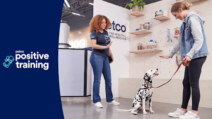 Image of Petco Dog Training - Holiday Dr, New Orleans service in New Orleans, Louisiana, United States Image of Petco Dog Training - Holiday Dr, New Orleans service in New Orleans, Louisiana, United States