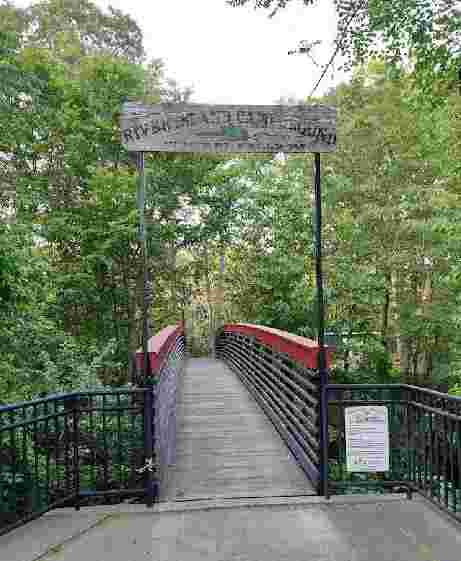 Image of River Island Park park in Central Falls, Rhode Island, United States Image of River Island Park park in central-falls, rhode-island, united-states