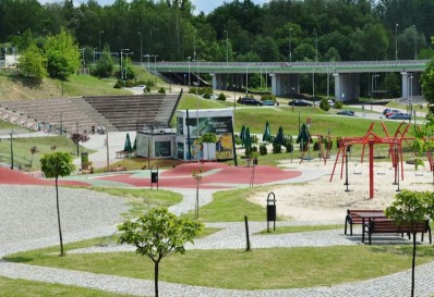 Image of Rodzinny Park Rozrywki „Trzy Wzgórza” park in Wodzisław Śląski, Silesian Voivodeship, Poland Image of Rodzinny Park Rozrywki „Trzy Wzgórza” park in wodzislaw-slaski, silesian-voivodeship, poland
