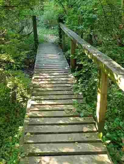 Image of Cave Spring Park park in Kansas City, Kansas, United States Image of Cave Spring Park park in kansas-city, kansas, united-states