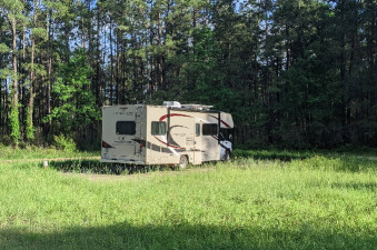 Image of Shell Oil Road Hunter Camp park in Cleveland, Mississippi, United States Image of Shell Oil Road Hunter Camp park in cleveland, mississippi, united-states