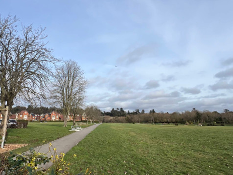 Image of Riverside Park park in Taplow, England, United Kingdom Image of Riverside Park park in taplow, england, united-kingdom