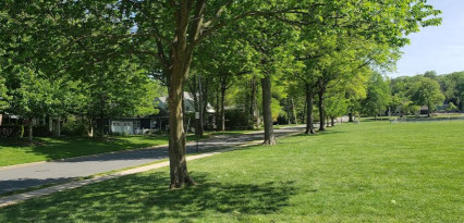 Image of Soldiers Memorial Field park in Summit, New Jersey, United States Image of Soldiers Memorial Field park in summit, new-jersey, united-states
