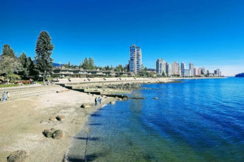 Image of Dundarave Park | West Vancouver park in West Vancouver, British Columbia, Canada Image of Dundarave Park | West Vancouver park in west-vancouver, british-columbia, canada