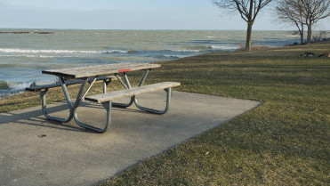 Image of Carre - Hogle Park park in Racine, Wisconsin, United States Image of Carre - Hogle Park park in racine, wisconsin, united-states