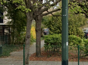 Image of Parc canin park in La Garenne-Colombes, Hauts-de-Seine, France Image of Parc canin park in la-garenne-colombes, hauts-de-seine, france