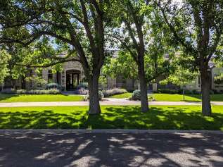 Image of Woodie Hollow Park park in Cherry Hills Village, Colorado, United States Image of Woodie Hollow Park park in cherry-hills-village, colorado, united-states