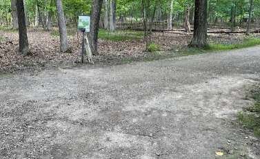 Image of Trail Intersection, Bench, & Trail Map park in Orchard Lake Village, Michigan, United States Image of Trail Intersection, Bench, & Trail Map park in orchard-lake-village, michigan, united-states