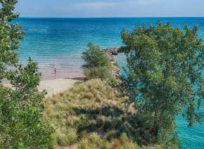 Image of Gillson Park Dog Beach park in Wilmette, Illinois, United States Image of Gillson Park Dog Beach park in wilmette, illinois, united-states