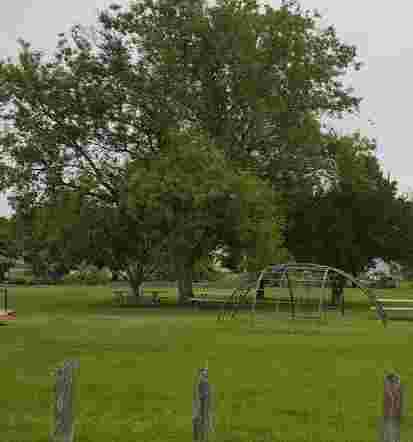 Image of Bush Park park in Fenton, Michigan, United States Image of Bush Park park in fenton, michigan, united-states