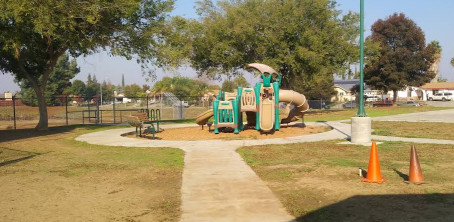 Image of Parkwood Park park in Madera, California, United States Image of Parkwood Park park in madera, california, united-states