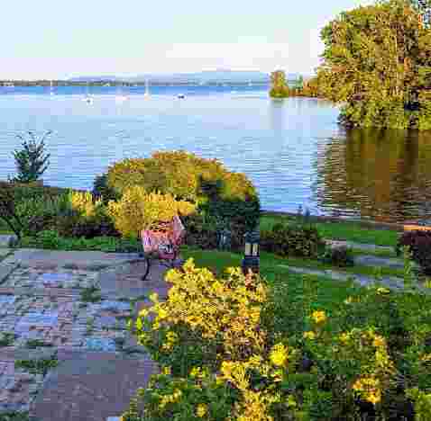 Image of Samuel Champlain Monument Park park in Plattsburgh, New York, United States Image of Samuel Champlain Monument Park park in plattsburgh, new-york, united-states