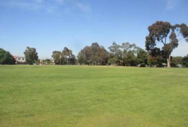 Image of Morris Reserve Dog Off Leash Area park in Pascoe Vale South, Victoria, Australia Image of Morris Reserve Dog Off Leash Area park in pascoe-vale-south, victoria, australia