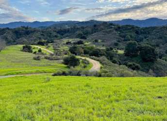 Image of Fremont Older Open Space Preserve park in Cupertino, California, United States Image of Fremont Older Open Space Preserve park in cupertino, california, united-states