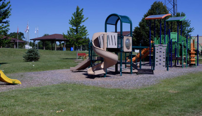Image of Somers Memorial Park park in Kenosha, Wisconsin, United States Image of Somers Memorial Park park in kenosha, wisconsin, united-states