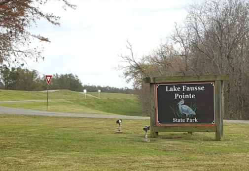 Image of Lake Fausse Pointe State Park park in Saint Martinville, Louisiana, United States Image of Lake Fausse Pointe State Park park in saint-martinville, louisiana, united-states