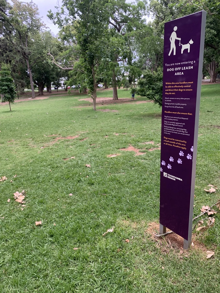 Dog Friendly Parks in Redwood, Queensland