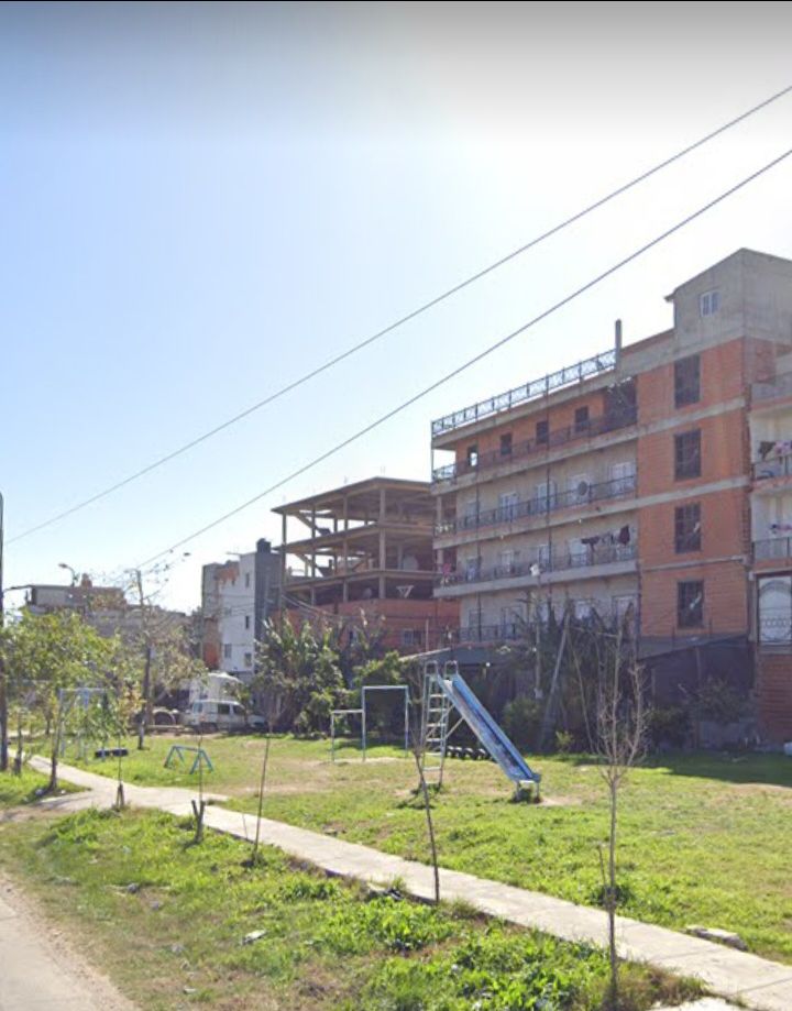 Image of Cerca de 6 de agost 12 park in Villa Celina, Buenos Aires, Argentina Image of Cerca de 6 de agost 12 park in villa-celina, buenos-aires, argentina